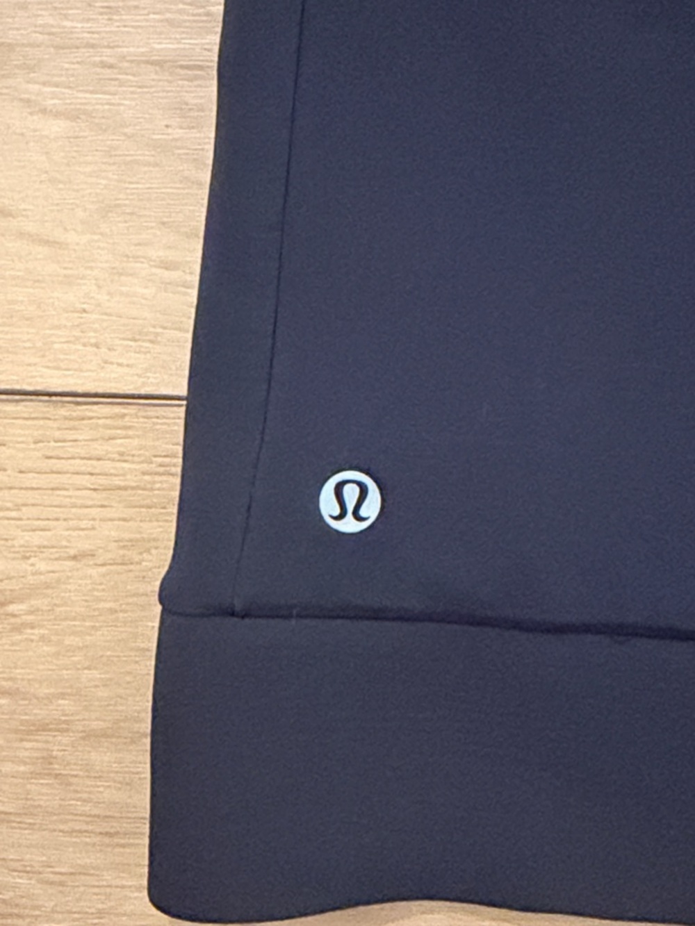 Lululemon Men's Black Hooded Pullover Sweatshirt - Picture 3 of 8